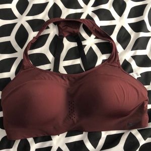 Nike Alpha sports bra